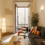 Bravissimo Ciutadans A, 4-bedroom Barri Vell Appartement *